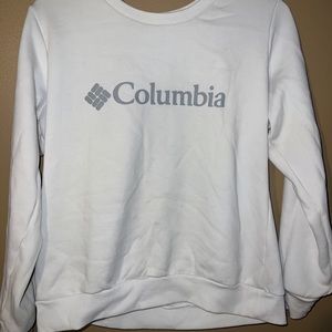 Medium white Columbia sweatshirt